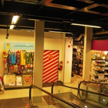 Big Bazaar - Retail design Big Bazaar Thane - escalator to second level