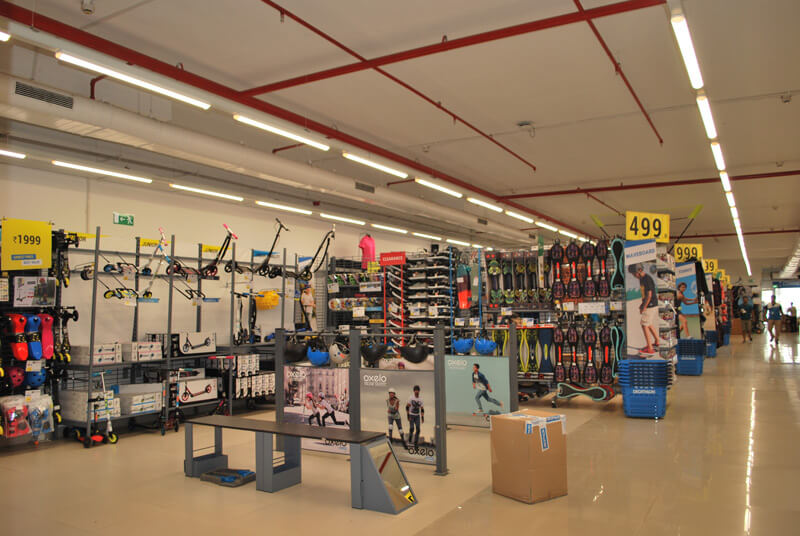 decathlon store in andheri