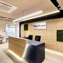 front-desk-reception
