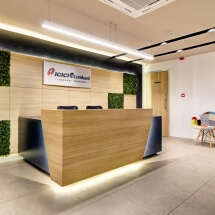 front-desk-reception2